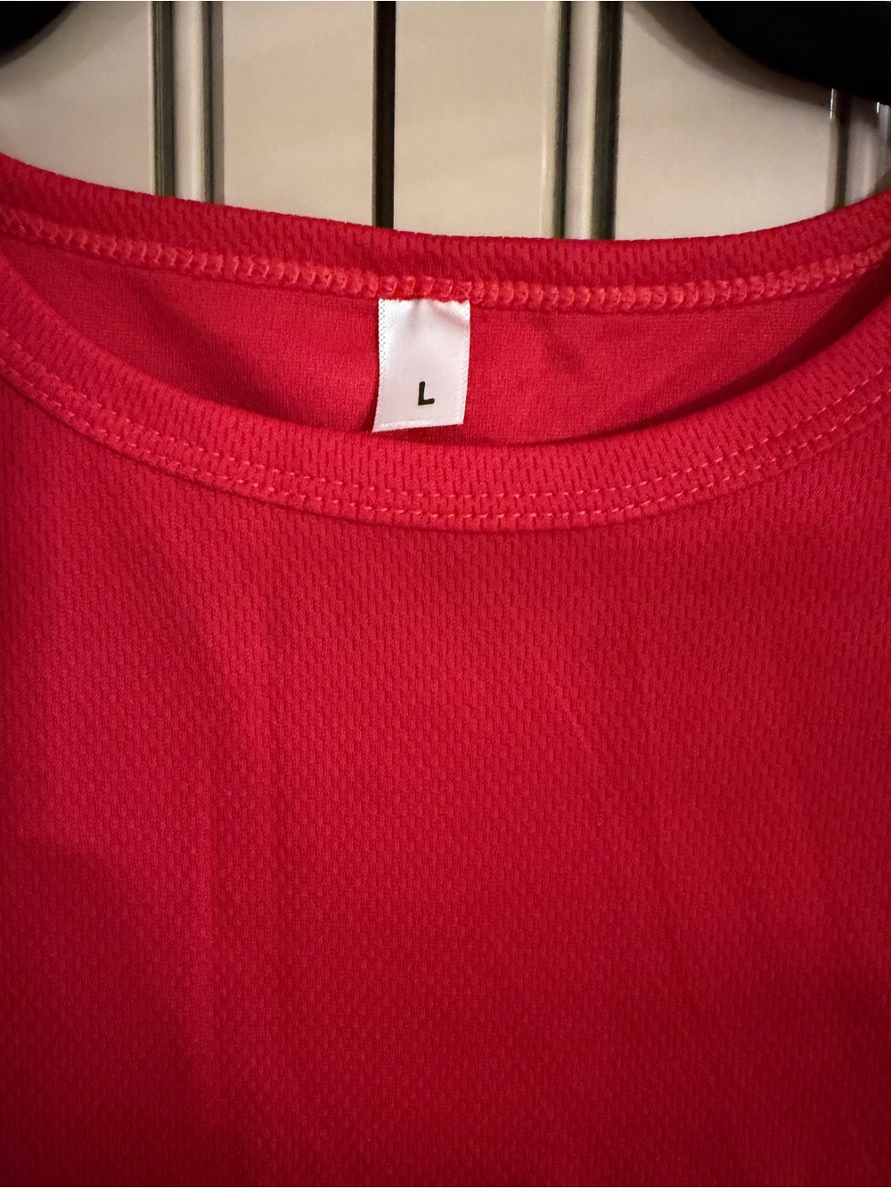 New BUNDLE of 7 Men’s Lightweight Cooling Mesh Tank Tops Workout Gym Tee Shirt L - Picture 4 of 4
